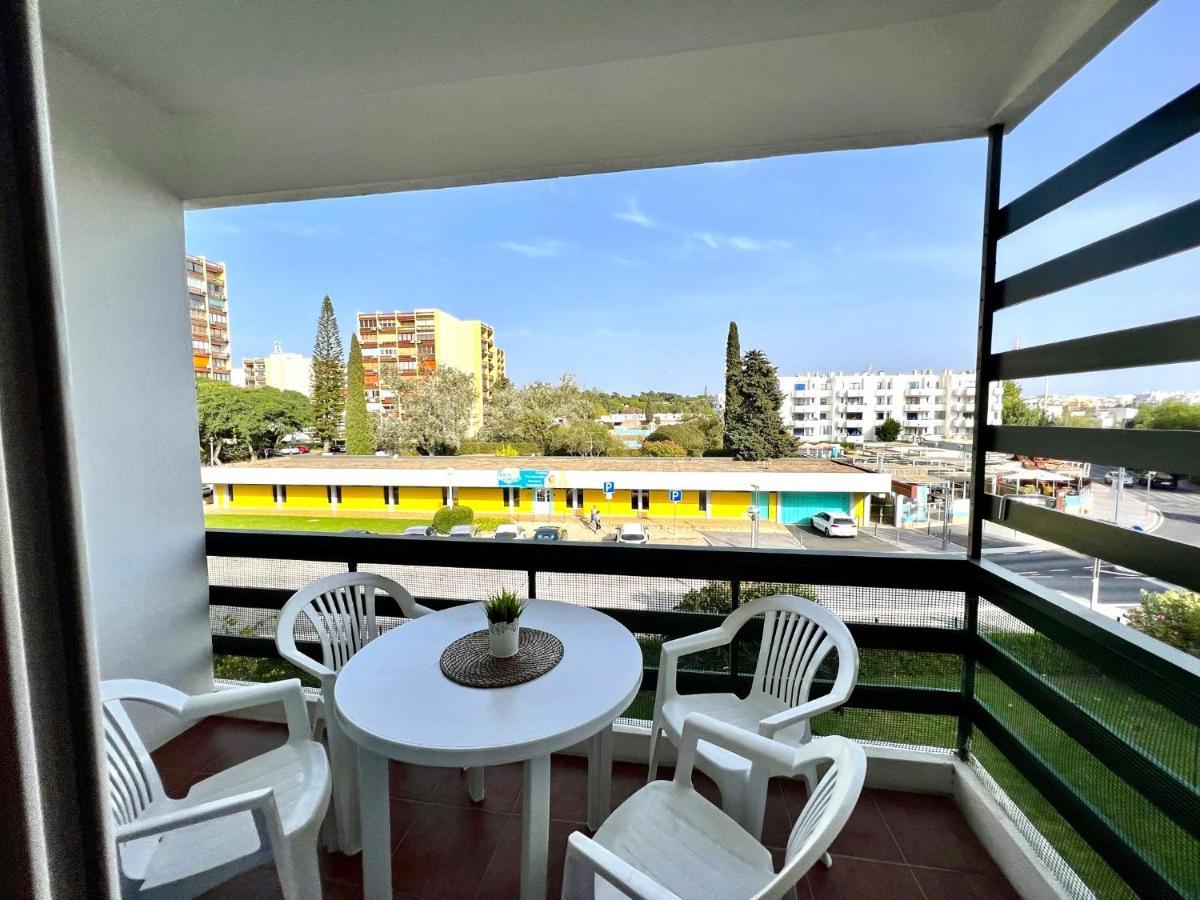 Vilamoura Central 4 With Pool By Homing Exterior photo